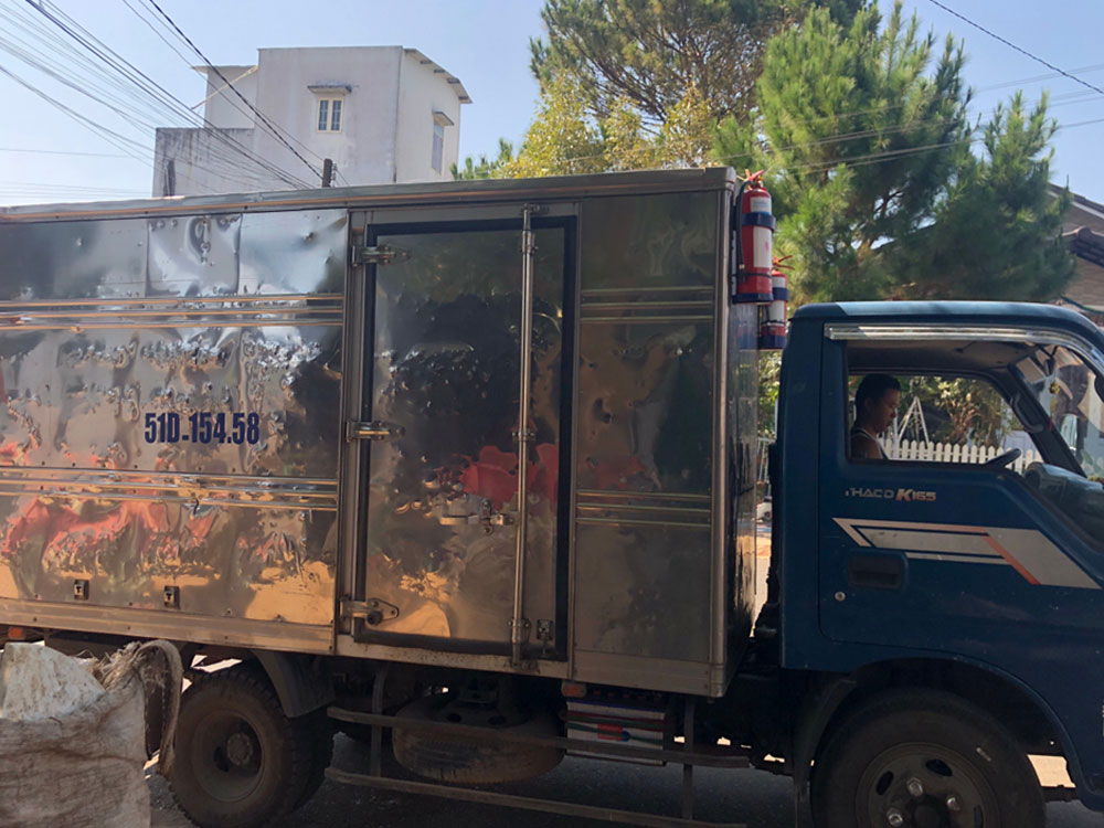 cho-thue-xe-tai-van-chuyen-02.jpg cho-thue-xe-tai-van-chuyen-02.jpg